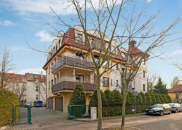 Amalfi - Quiet Family By Lion * Sopoty